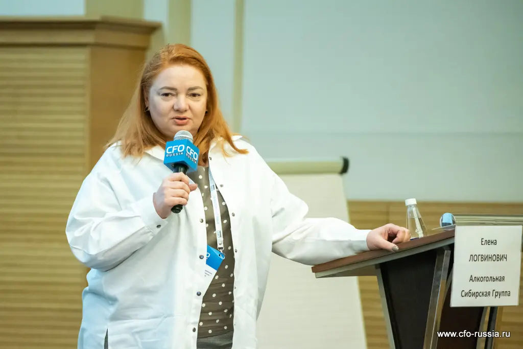 Елена Логвинович<br />
Директор Центра поддержки бизнеса<br />
Алкогольная Сибирская Группа ART_4832 Logvinovich.jpg
